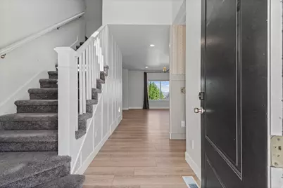 779 N Stallion Dr, Spanish Fork, UT 84660 - Photo 8