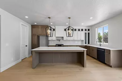 1548 N 275 W, Orem, UT 84057 - Photo 12