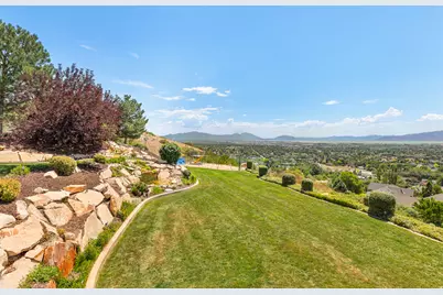 3331 W Bear Canyon Ln N, Cedar Hills, UT 84062 - Photo 24