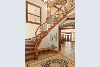 3331 W Bear Canyon Ln N, Cedar Hills, UT 84062 - Photo 4