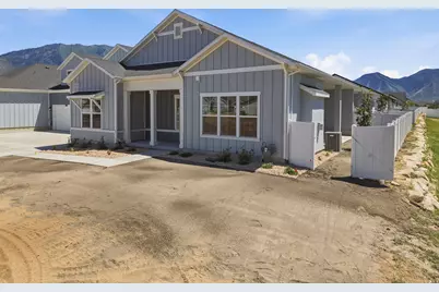 567 N Legend Way #470, Mapleton, UT 84664 - Photo 2