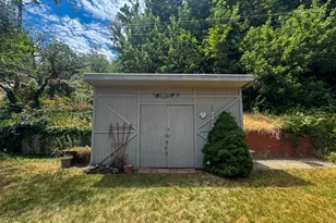 4835 E Burch Creek Dr S, South Ogden, UT 84403 - Photo 4