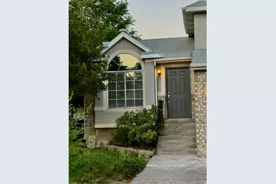 627 S Jake Garn Blvd, Salt Lake City, UT 84104 - Photo 2