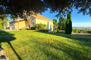 365 E 3350 N, North Ogden, UT 84414 - Photo 2