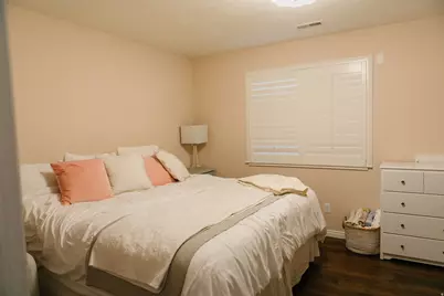 104 S Ridgeview Dr, Orem, UT 84058 - Photo 28