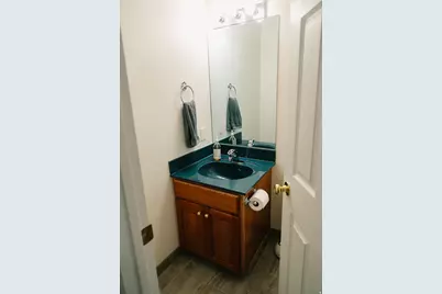 104 S Ridgeview Dr, Orem, UT 84058 - Photo 26