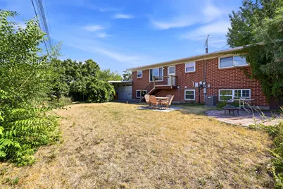 1946 W Condie Dr S, Taylorsville, UT 84129 - Photo 2