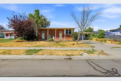 1946 W Condie Dr S, Taylorsville, UT 84129 - Photo 8