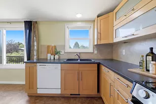 1946 W Condie Dr S, Taylorsville, UT 84129 - Photo 16