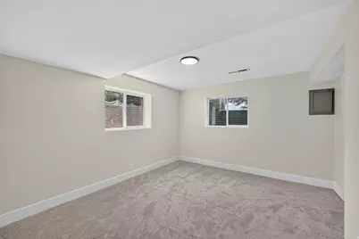10866 S Savannah Dr E, Sandy, UT 84094 - Photo 38