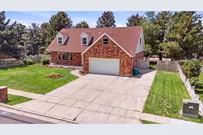 10866 S Savannah Dr E, Sandy, UT 84094 - Photo 2