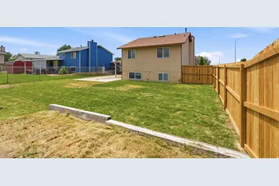 5622 S 2950 W, Roy, UT 84067 - Photo 22