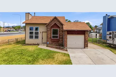 5622 S 2950 W, Roy, UT 84067 - Photo 1
