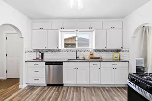 350 N 1100 W, West Bountiful, UT 84087 - Photo 14