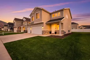 374 W Ropelato Dr, Nibley, UT 84321 - Photo 2
