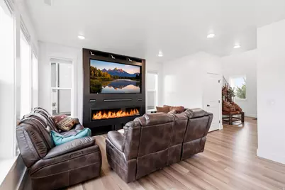 374 W Ropelato Dr, Nibley, UT 84321 - Photo 8