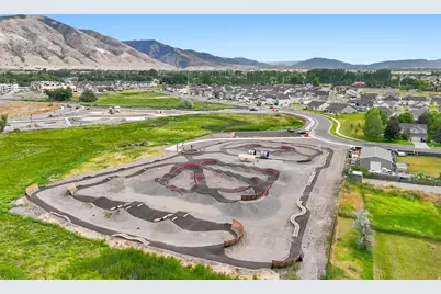 374 W Ropelato Dr, Nibley, UT 84321 - Photo 38