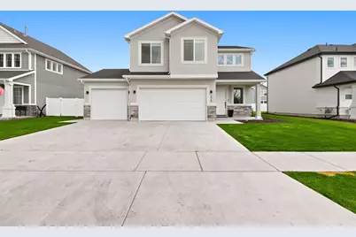 374 W Ropelato Dr, Nibley, UT 84321 - Photo 2