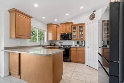 6609 N Sky Heights Dr E, Stansbury Park, UT 84074 - Photo 12