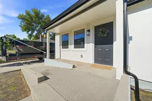 679 Brookside Dr, Springville, UT 84663 - Photo 2