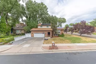 4223 S 600 W, Riverdale, UT 84405 - Photo 2
