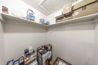 4223 S 600 W, Riverdale, UT 84405 - Photo 32