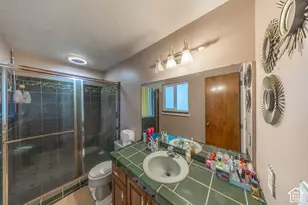 4223 S 600 W, Riverdale, UT 84405 - Photo 30