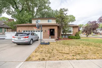 4223 S 600 W, Riverdale, UT 84405 - Photo 8