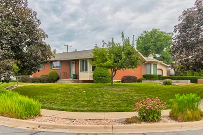 306 N 650 E, Kaysville, UT 84037 - Photo 2