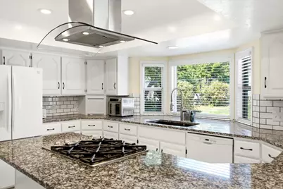 1388 N Hillsboro Dr, Layton, UT 84040 - Photo 14