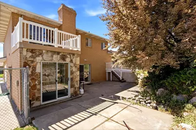 1388 N Hillsboro Dr, Layton, UT 84040 - Photo 34