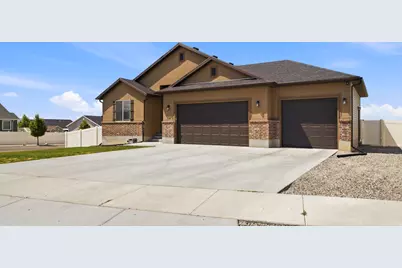 314 W 2280 N, Tooele, UT 84074 - Photo 2