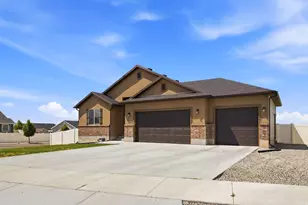 314 W 2280 N, Tooele, UT 84074 - Photo 2