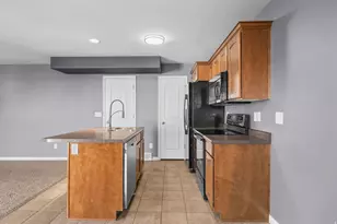 2461 S Gilmour St, West Haven, UT 84401 - Photo 8