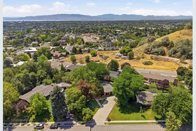 4155 N Crestview Ave, Provo, UT 84604 - Photo 30