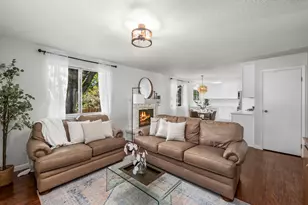4155 N Crestview Ave, Provo, UT 84604 - Photo 4