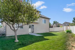 1982 N Trellis Pl W, Saratoga Springs, UT 84045 - Photo 22