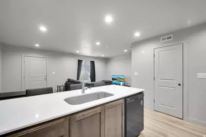1787 N 1260 E, Payson, UT 84651 - Photo 10