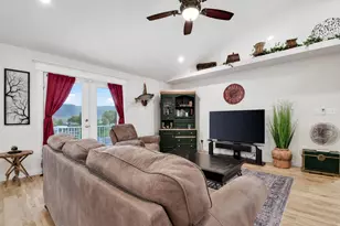 305 N Center St, Moroni, UT 84646 - Photo 10