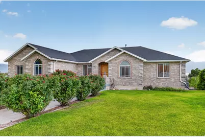 305 N Center St, Moroni, UT 84646 - Photo 42