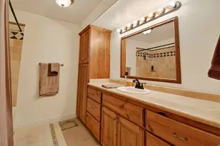305 N Center St, Moroni, UT 84646 - Photo 24
