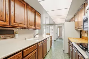 689 E 4149 S, Millcreek, UT 84107 - Photo 10