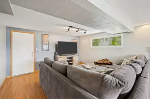 2142 W 5900 S, Roy, UT 84067 - Photo 14