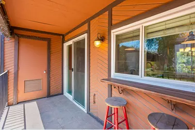 2404 S Elizabeth St E #3, Salt Lake City, UT 84106 - Photo 2