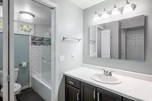 2404 S Elizabeth St E, Salt Lake City, UT 84106 - Photo 12