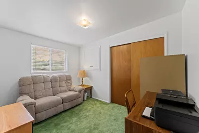 323 N Holiday Dr E, Brigham City, UT 84302 - Photo 8