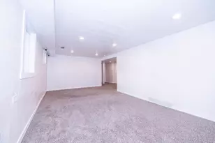 730 E Oak Dr, South Ogden, UT 84403 - Photo 10