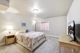 9604 N Apple Ct W, Cedar Hills, UT 84062 - Photo 24