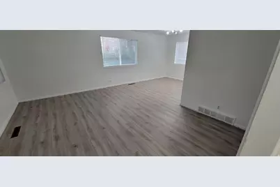 1862 E 3990 S, Holladay, UT 84124 - Photo 2