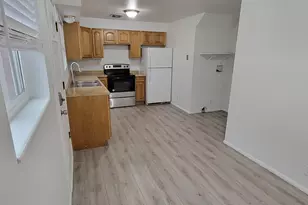 1862 E 3990 S, Holladay, UT 84124 - Photo 6